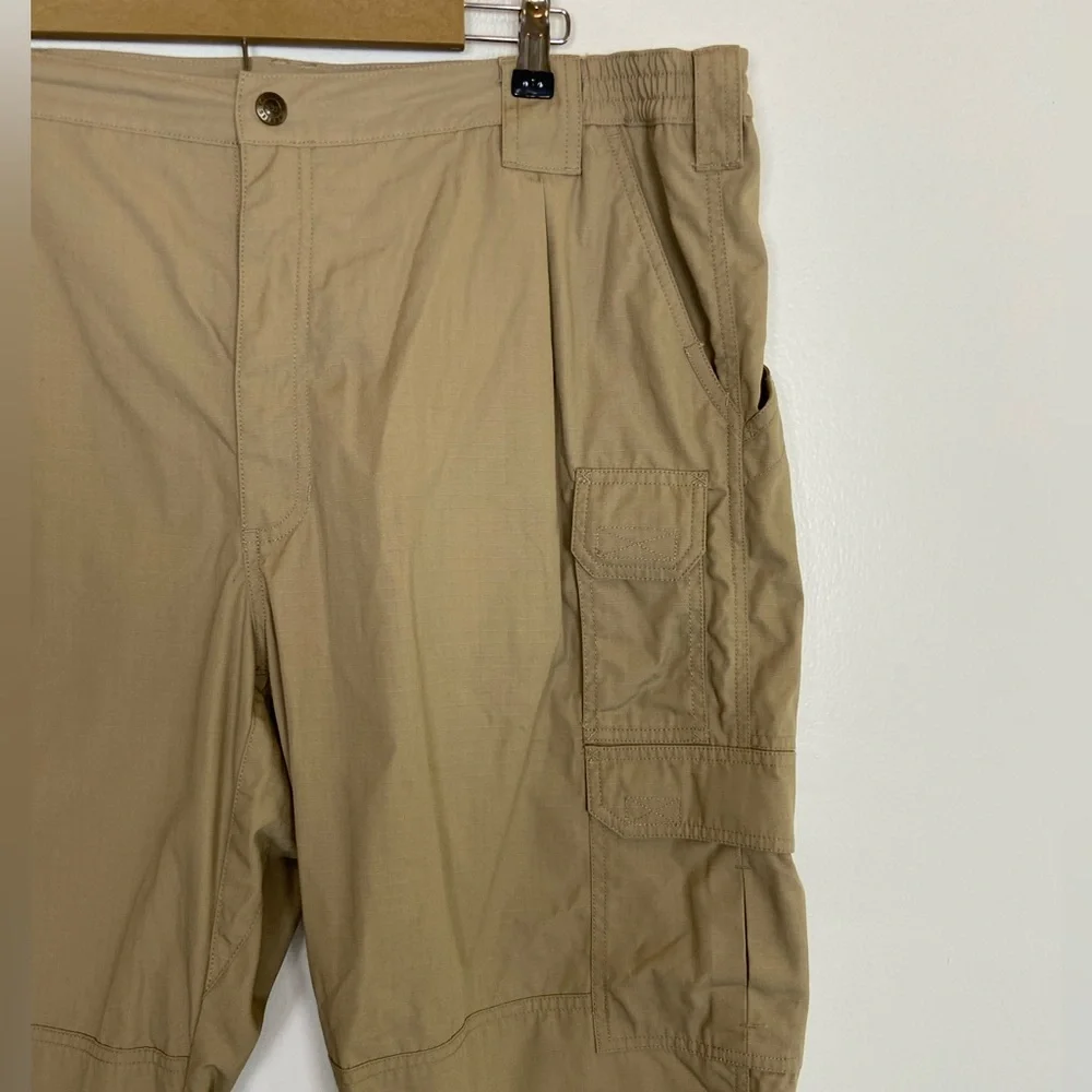 5.11 Tactical Men’s Cargo Utility‎ Pants 42X30 Tan Workwear Military Workforce